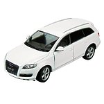 Коллекционная модель машины "Audi Q7" 1:18