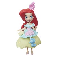 Игровой набор "Маленькая кукла и модные аксессуары" в ассортименте